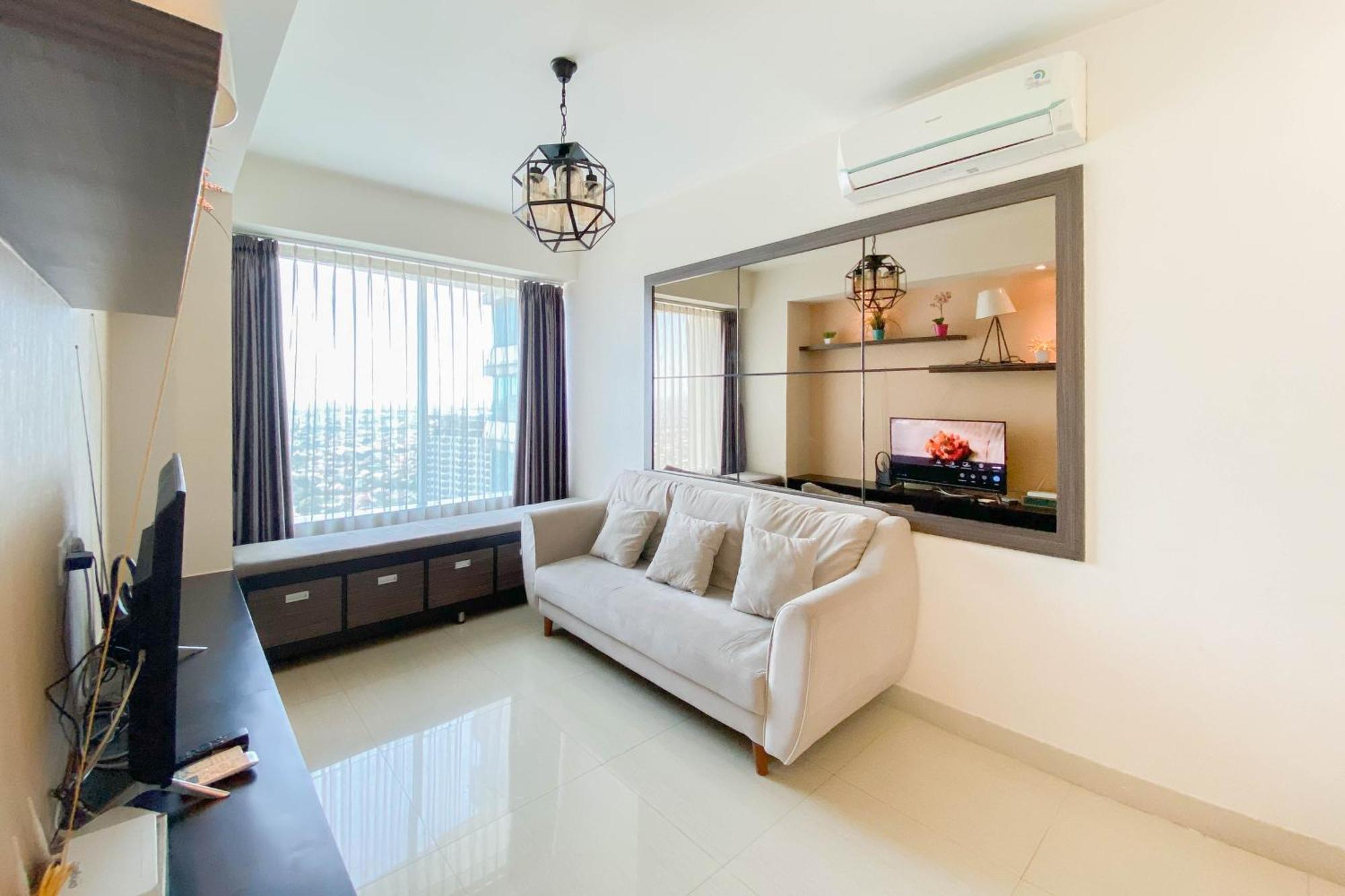 Chic And Cozy 2br Grand Kamala Lagoon By Travelio * Bekasi